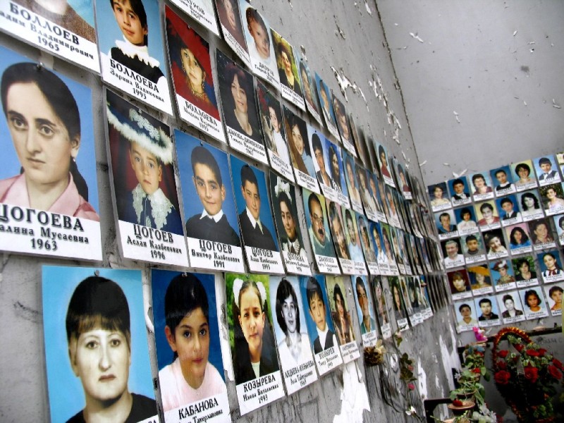 Tragedin i Beslan  - Terrorism i skolor Ryssland