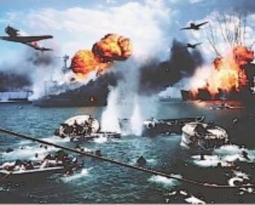 Pearl Harbor Japan anfaller USA - andra världskriget